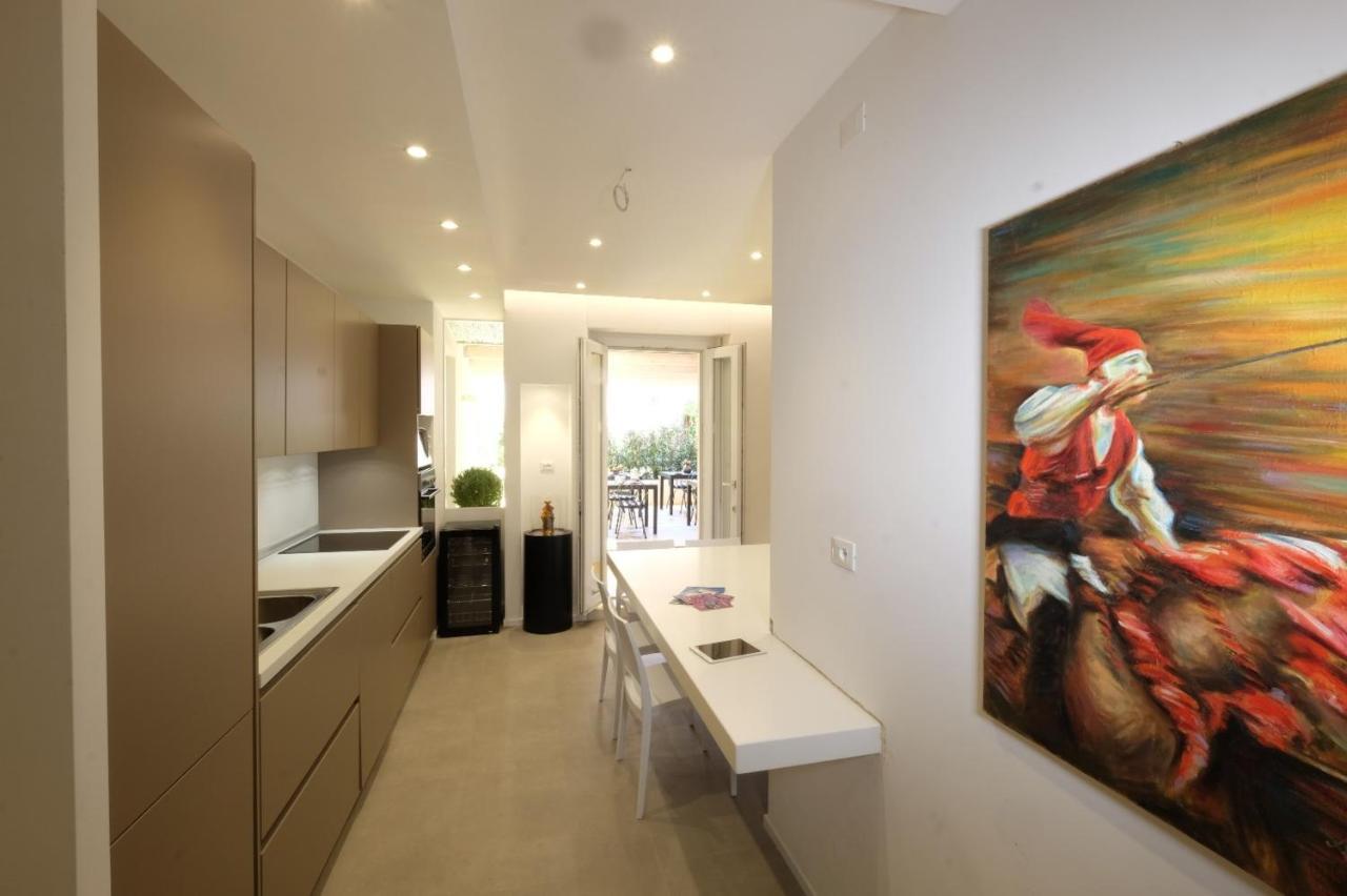 Vakantiehuis Spacious House In The Heart Of With Terrace Cagliari