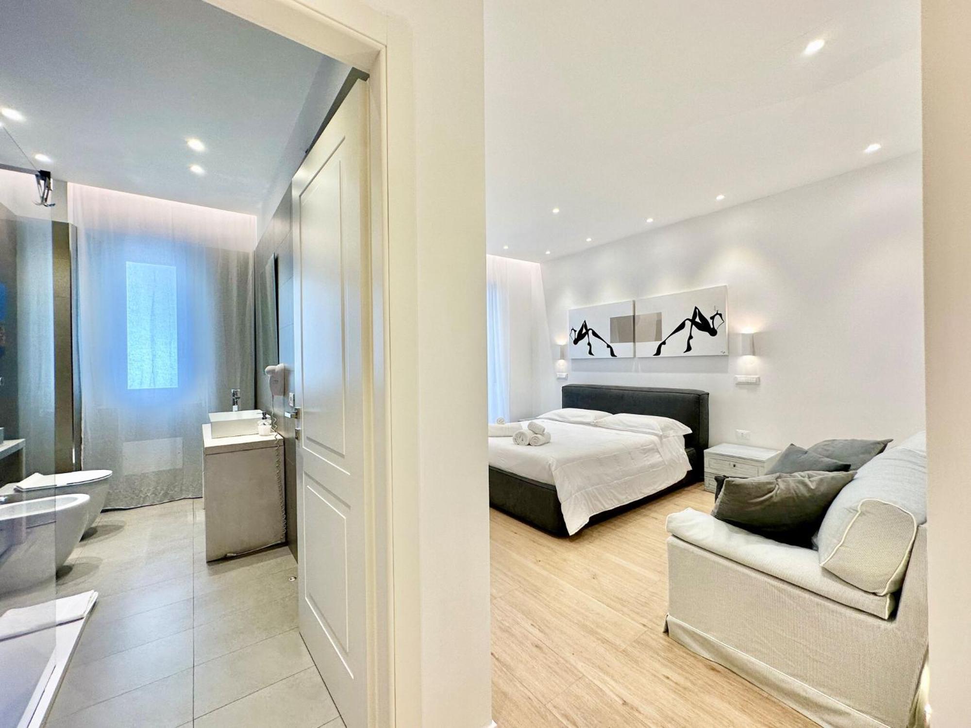 Spacious House In The Heart Of With Terrace *