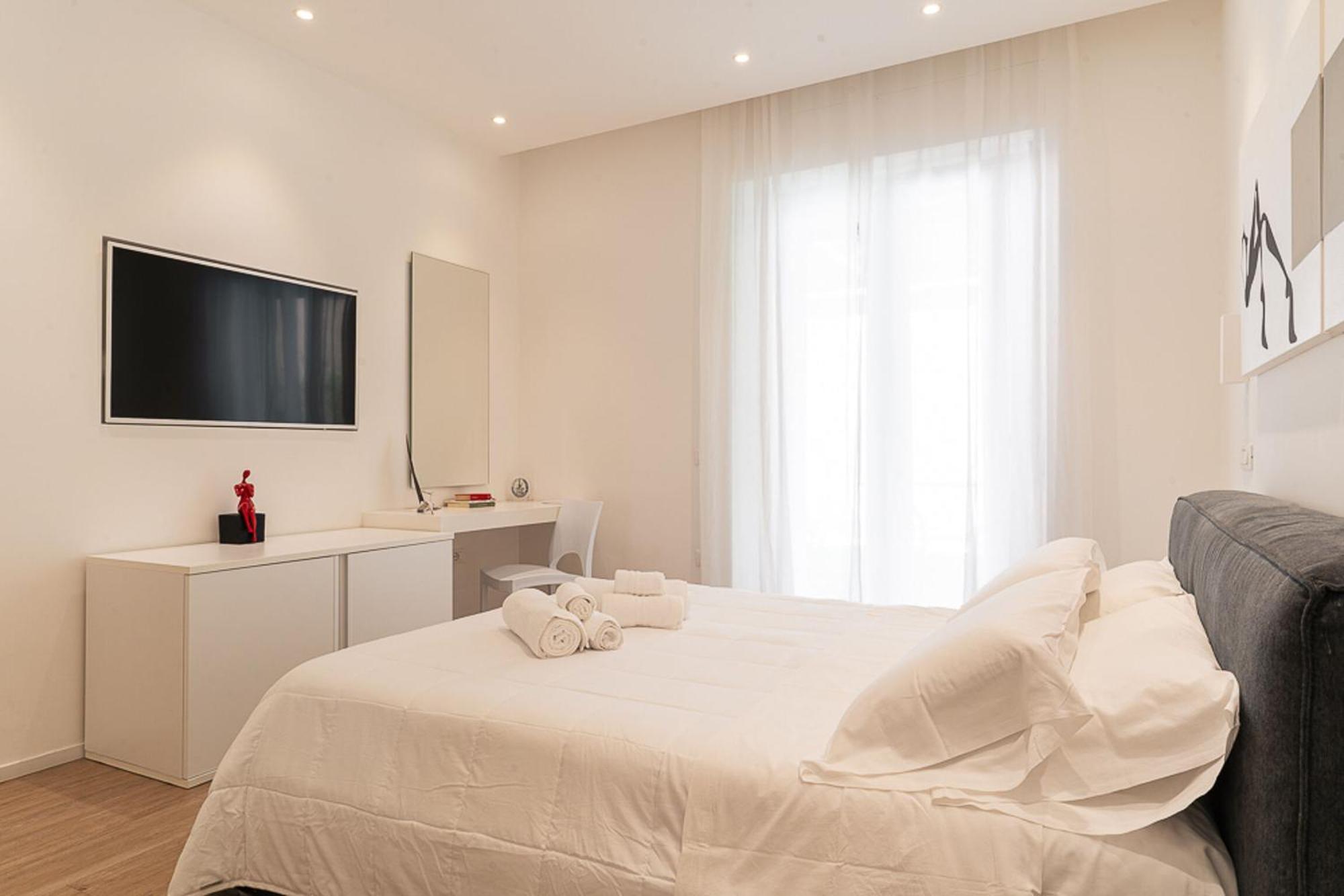 Spacious House In The Heart Of With Terrace